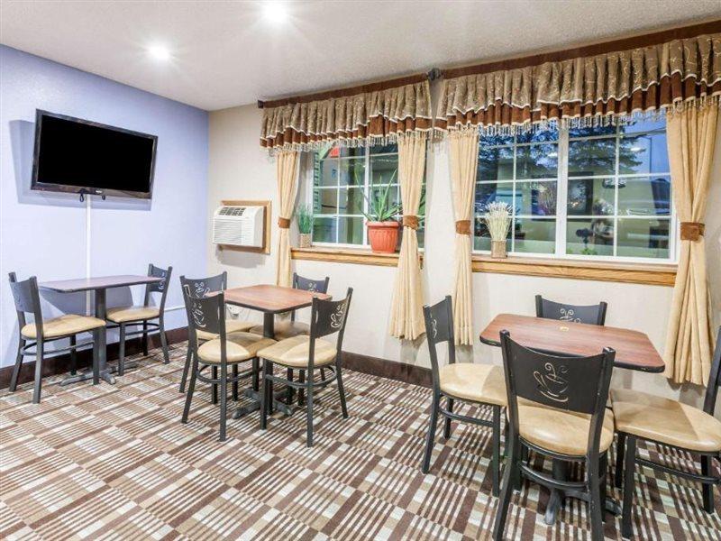 Super 8 By Wyndham Johnstown/Gloversville Kültér fotó