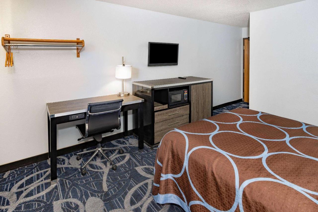 Super 8 By Wyndham Johnstown/Gloversville Kültér fotó